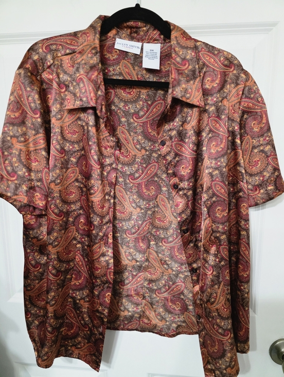 Jaclyn Smith Tops - (2 FOR $20) Jaclyn Smith Paisley Short-Sleeve Shirt - Brown/Red
